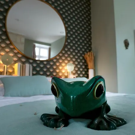 Château Fleur D'aya Couette-café 3*