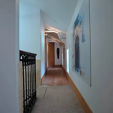 לינה וארוחת בוקר Chateau Fleur D'aya