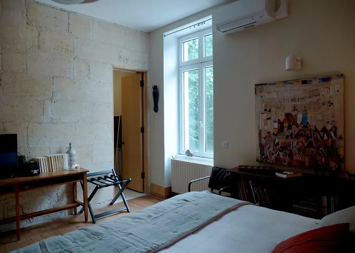 Château Fleur D'aya