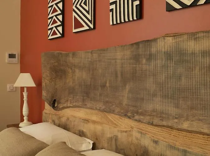 Château Fleur D'aya Bed & Breakfast 3*